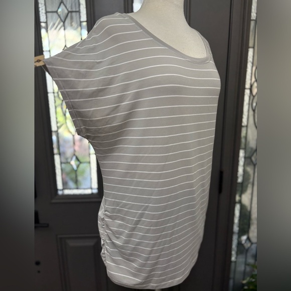Eddie Bauer Women's Gray Striped Scoop Neck Top Size XL - Picture 3 of 8